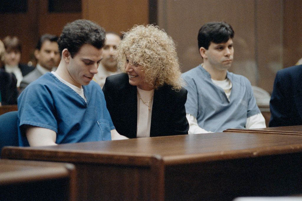 Erik Menendez with his attorney : Leslie Abramson and his brother Lyle Menendez. Los Angeles, 9th March 1994