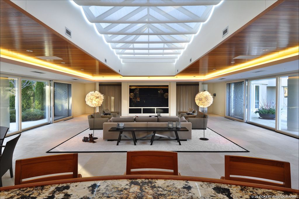 Michael 'Jordan Chicago Home