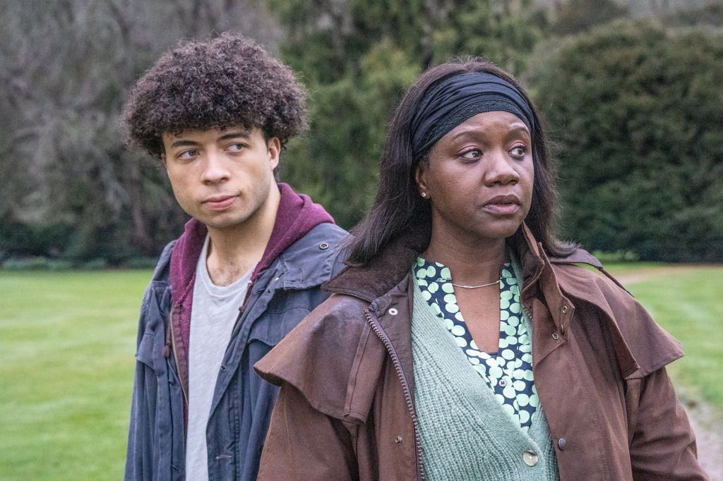 Caleb Blundell (JOSHUA GRIFFIN) and Lila Blundell (GINNY HOLDER)