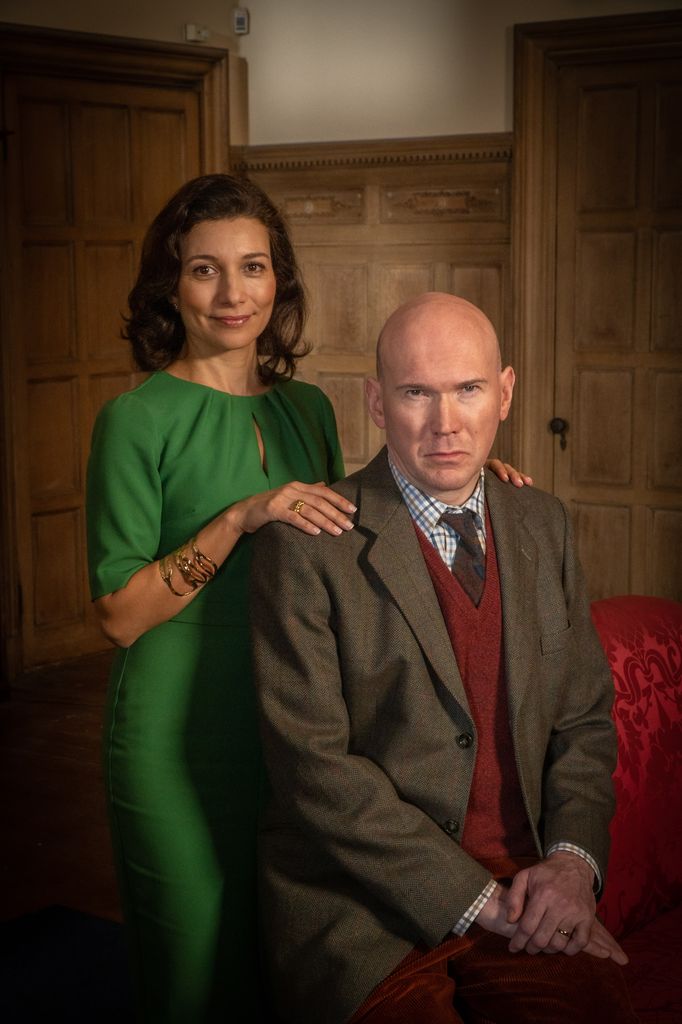 Davina Shirewell (AGNI SCOTT) and Francis Shirewell (ALEX MACQUEEN)