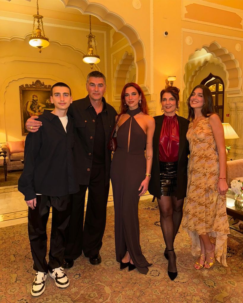 Dua with her lookalike family