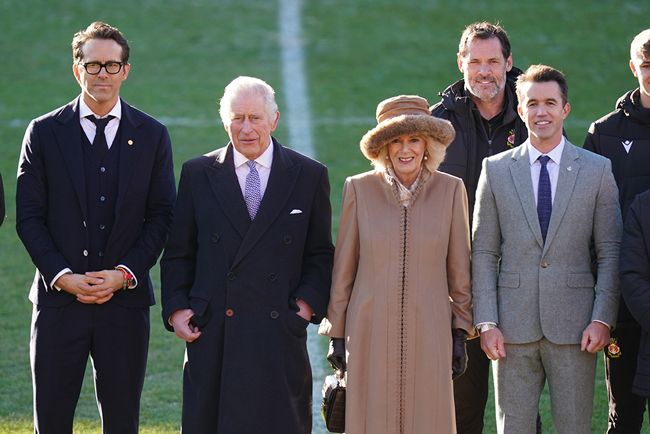 Ryan Reynolds in a group photo with King Charles and Camilla