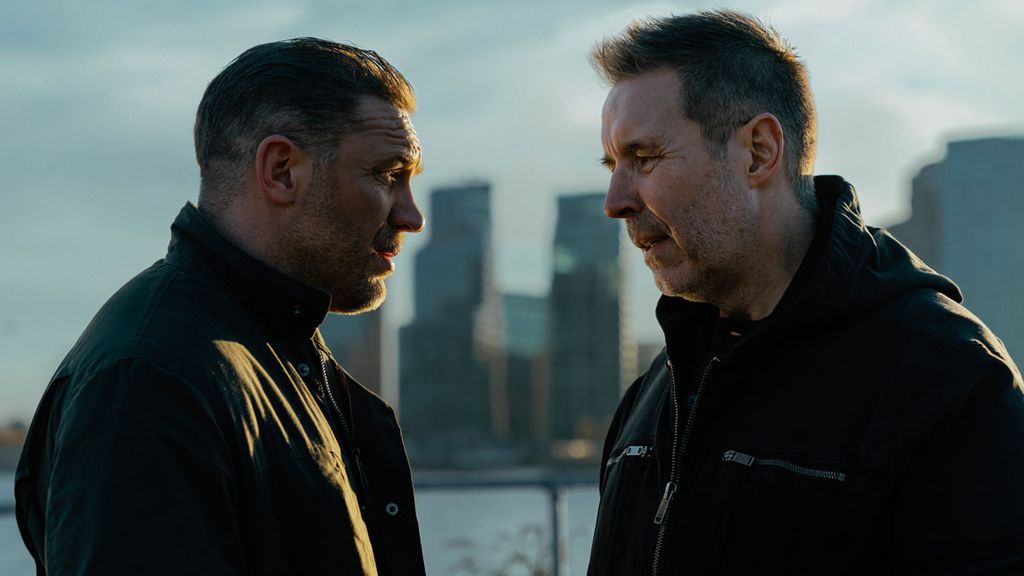 Tom Hardy should be the next James Bond