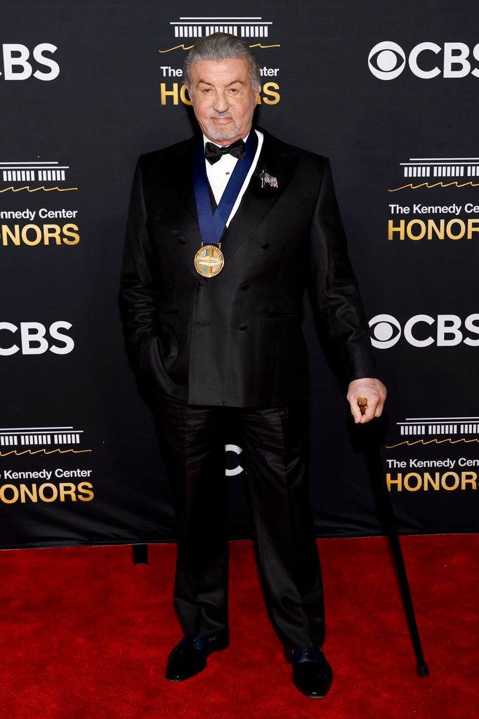 Sylvester was seen for the first time with a cane