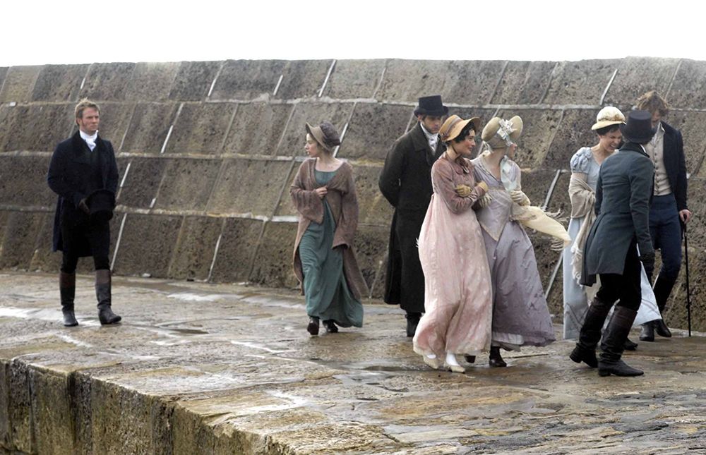 Rupert Penry Jones and Sally Hawkins filming Persuasion