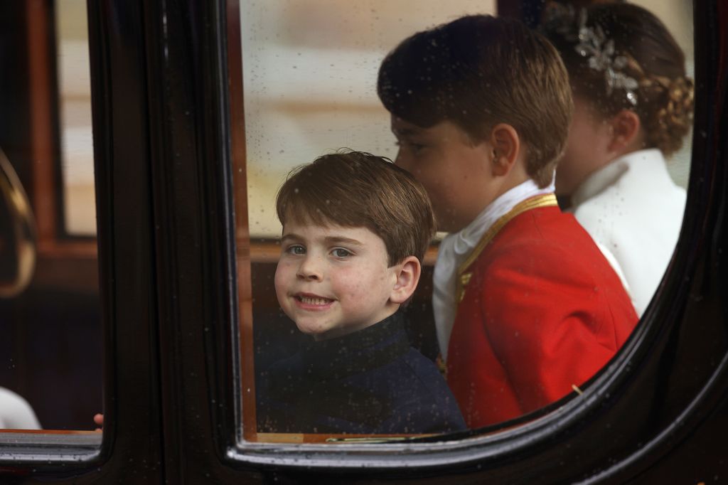 Prince Louis enjoyed the ride back to Buckingham Palace