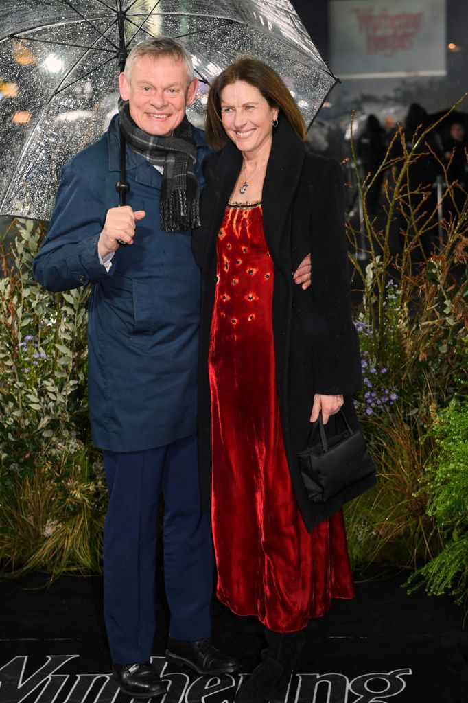 Martin Clunes et Philippa Braithwaite assistent à la première britannique de "Les Hauts de Hurlevent" 