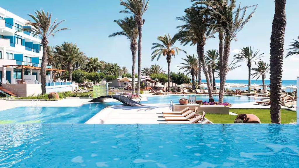 Constantinou Bros Asimina Suites Hotel