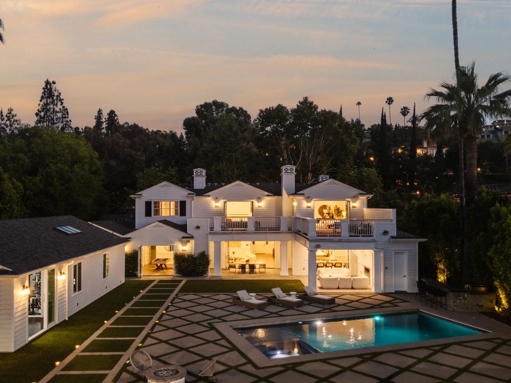 Vanessa Lachey and Nick Lachey's new Tarzana home