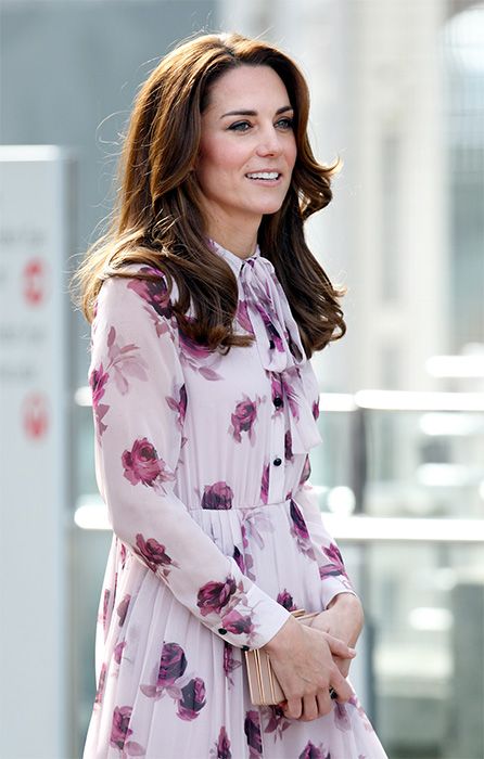 Pippa Middleton's style: her red heart shaped clutch bag for less at  Primark