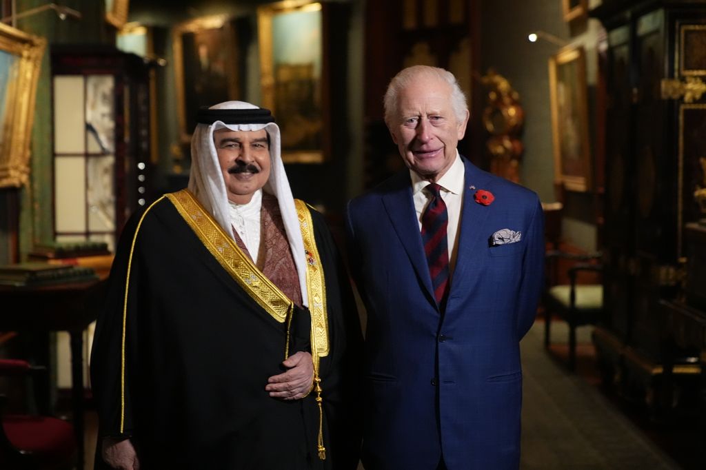 King Hamad of Bahrain standing with King Charles