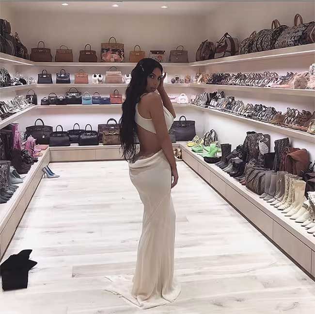 6 Kim Kardashian wardrobe