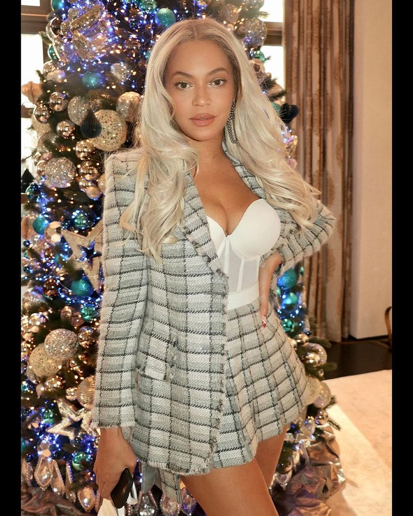 Beyoncé shares holiday photos in a plaid skirt suit