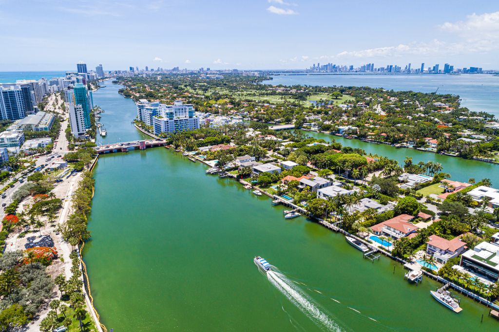 Indian Creek is an exclusive and secure island in Miami where Jeff Bezos and Lauren Sanchez have purchased two mansions
