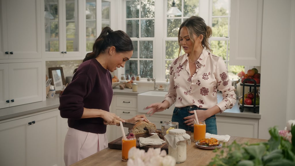 Meghan Markle and Chrissy Teigen 