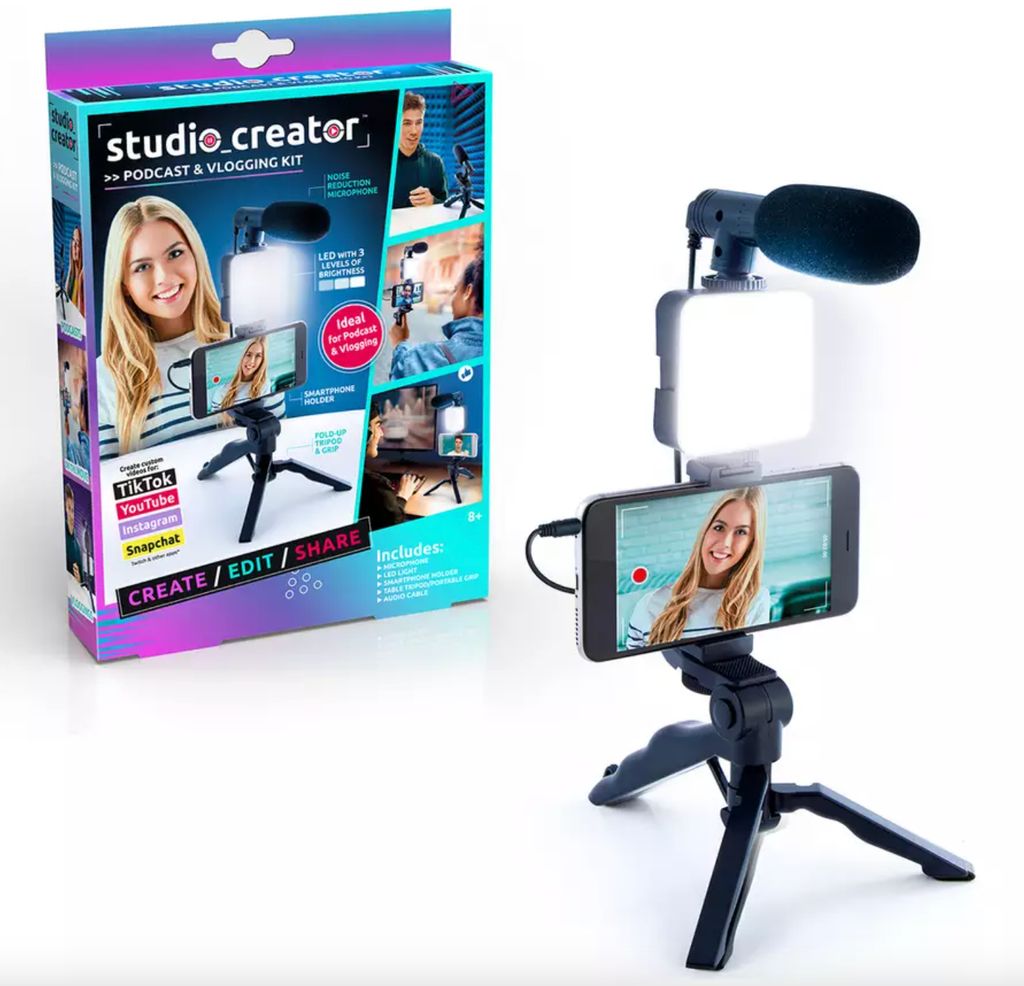 Blogging podcast set