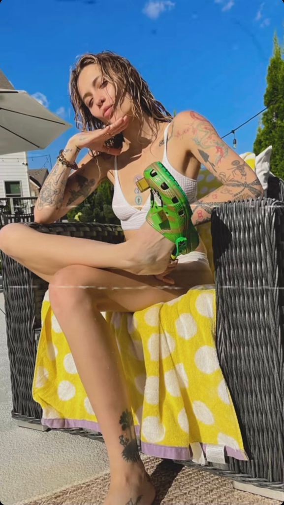 Paris Jackson shares photos wearing a bikini and crocs on her Instagram Stories