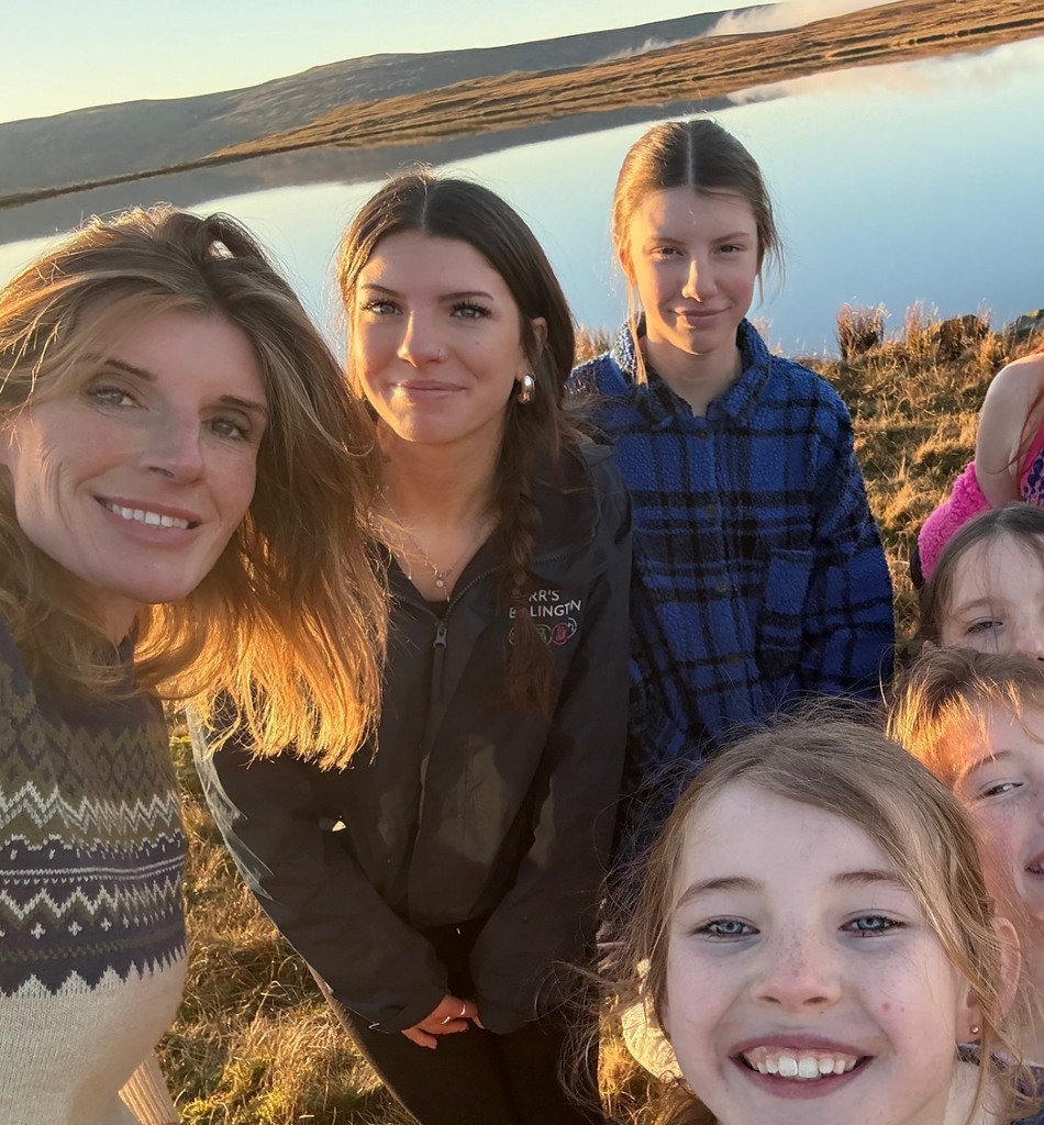 amanda owen with children