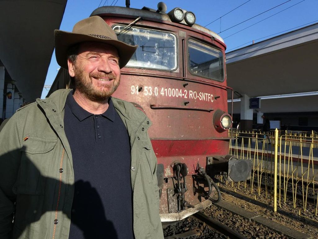 Nick Knowles on Amazing Railway Adventures