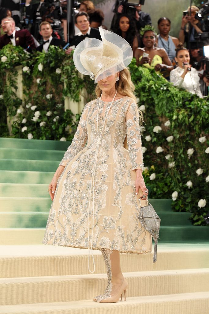 Sarah Jessica Parker attends The 2024 Met Gala Celebrating "Sleeping Beauties: Reawakening Fashion" at The Metropolitan Museum of Art on May 06, 2024 in New York City. (Photo by Dia Dipasupil/Getty Images)
