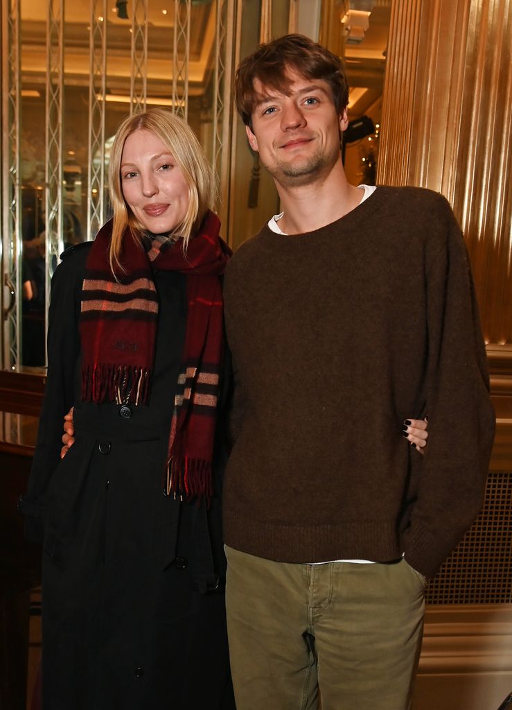 Le mannequin est avec son petit ami Sascha depuis au moins 2023 (photo de 2025)