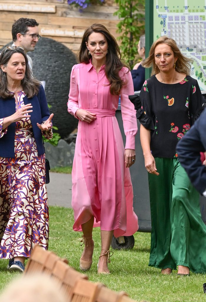 Kate Middleton wearing a pink ME+EM dress at the Chelsea Flower Show