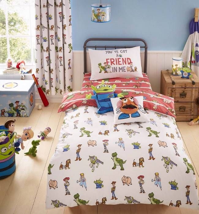toy story bedroom