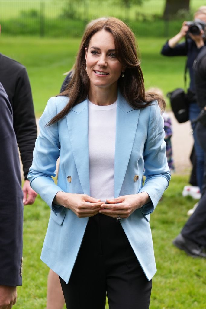 Princess Kate looked lovely in Blue