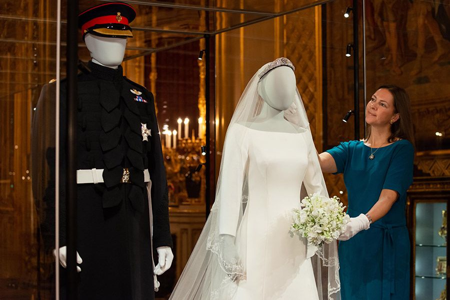 royal wedding dress exhibition windsor