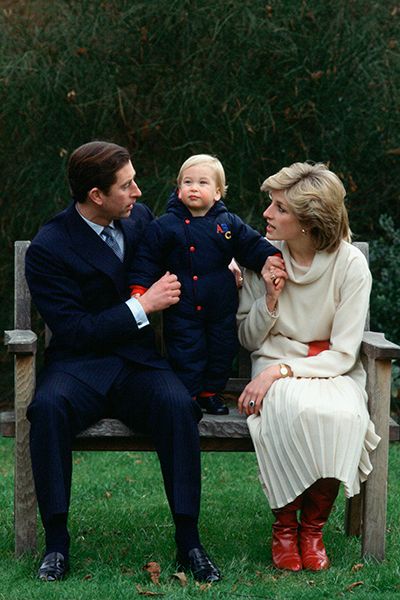 Princess Diana Wears Cream Jumper And Pleated Skirt