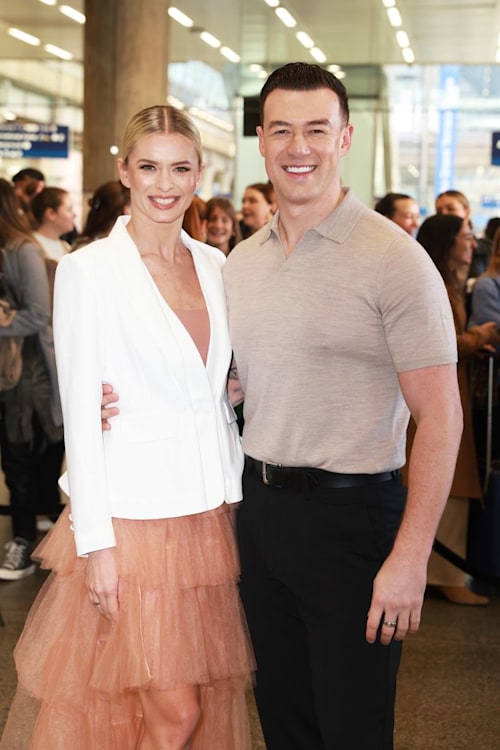 nadiya bychkova and kai widdrington at st pancreas station