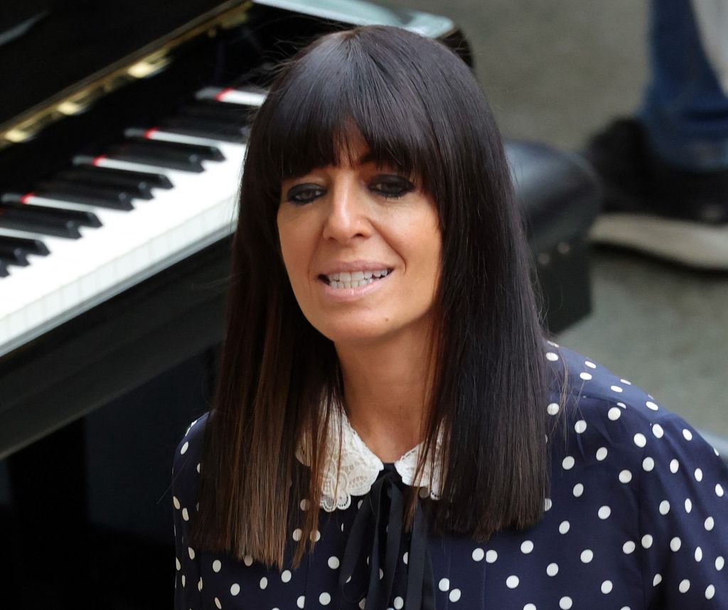 Strictlys Claudia Winkleman Shares Intimate Detail About Home Life And Fans Are In Disbelief 