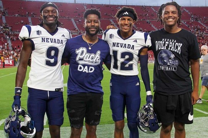Nate Burleson (second left) with sons Nate II (second right) and Nehamiah (right)
