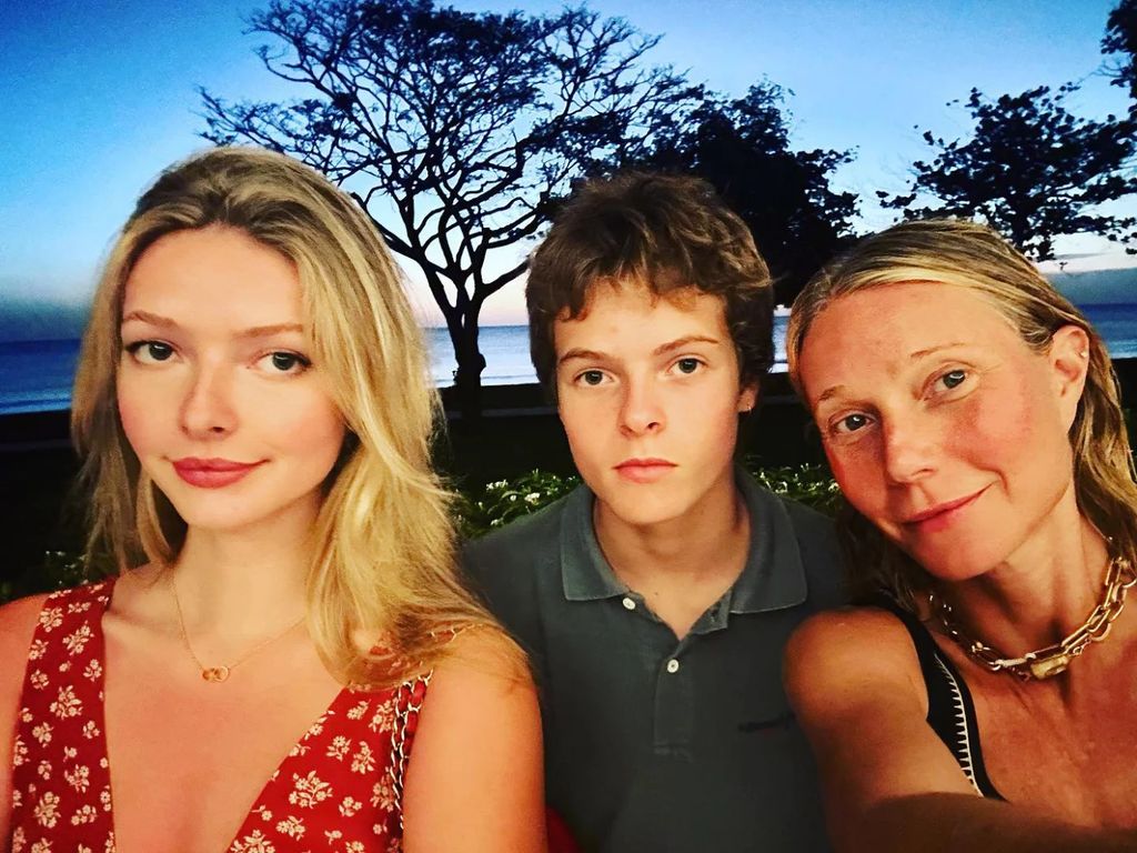 Gwyneth Paltrow with her kids
