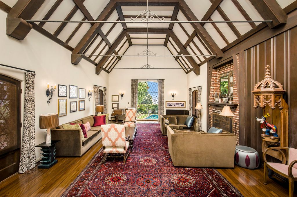 Photo of the living room of Walt Disney's former home in Los Feliz, Los Angeles, where he lived from 1932 to 1950.