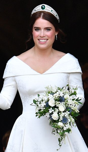 princess eugenie wearing tiara