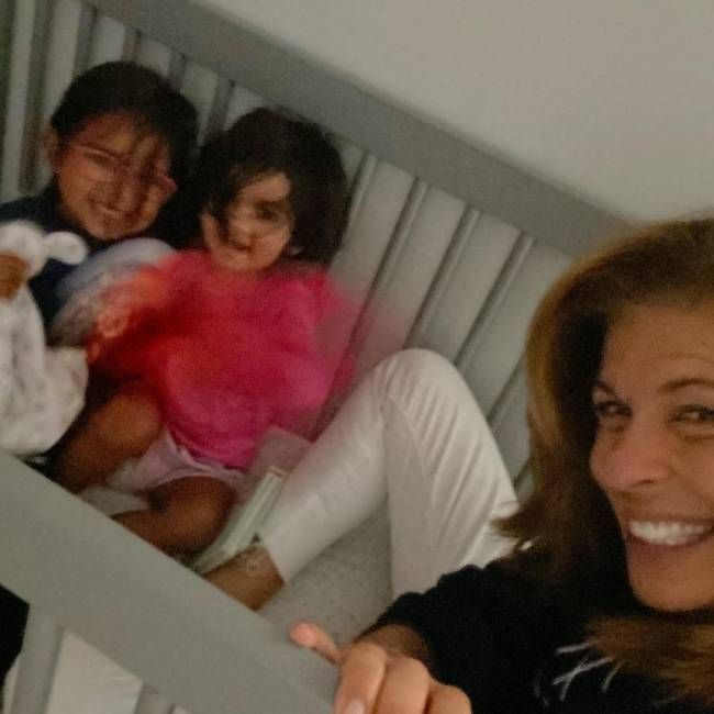 today hoda kotb daughters at home