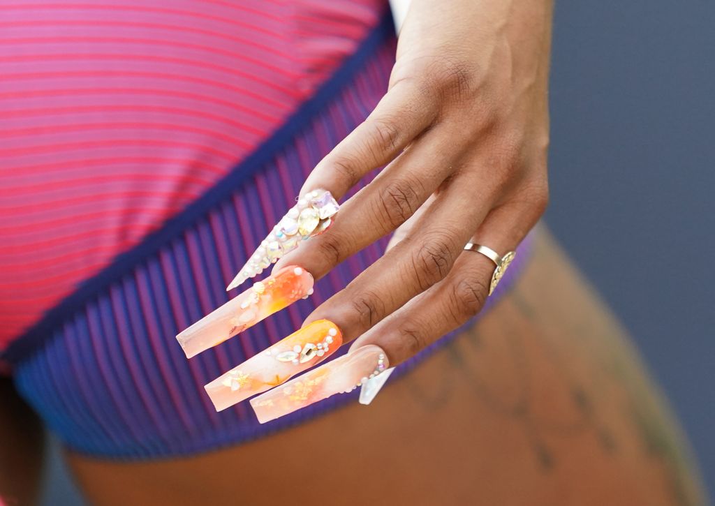 The fingernails of Sha'Carri Richardson (USA) can be seen during the preliminary heat of the 100-meter dash at the 2023 World Championships