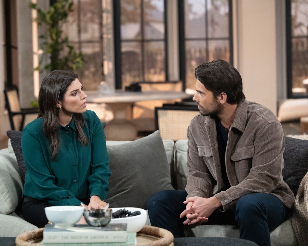 AMANDA SETTON, JOSH SWICKARD IN GENERAL HOSPITAL