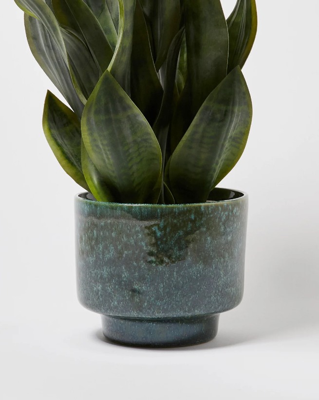 Ari Green Ceramic Plant Pot