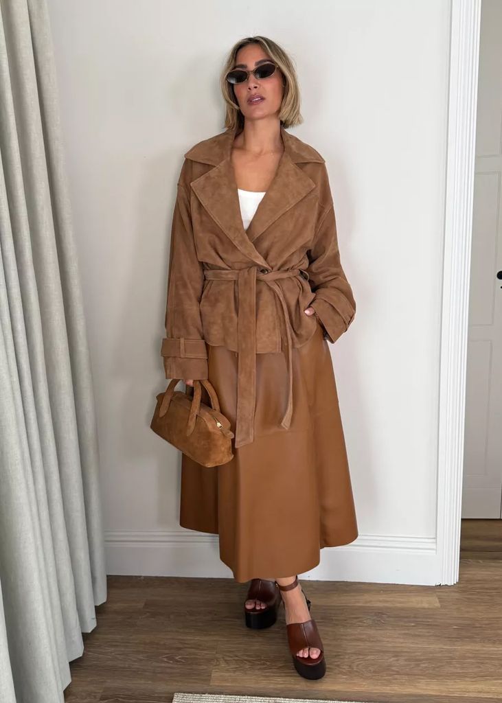 Frankie wore the suede jacket as part of a tonal outfit