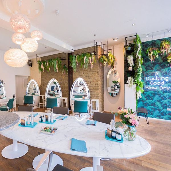 duck and dry blow dry bar