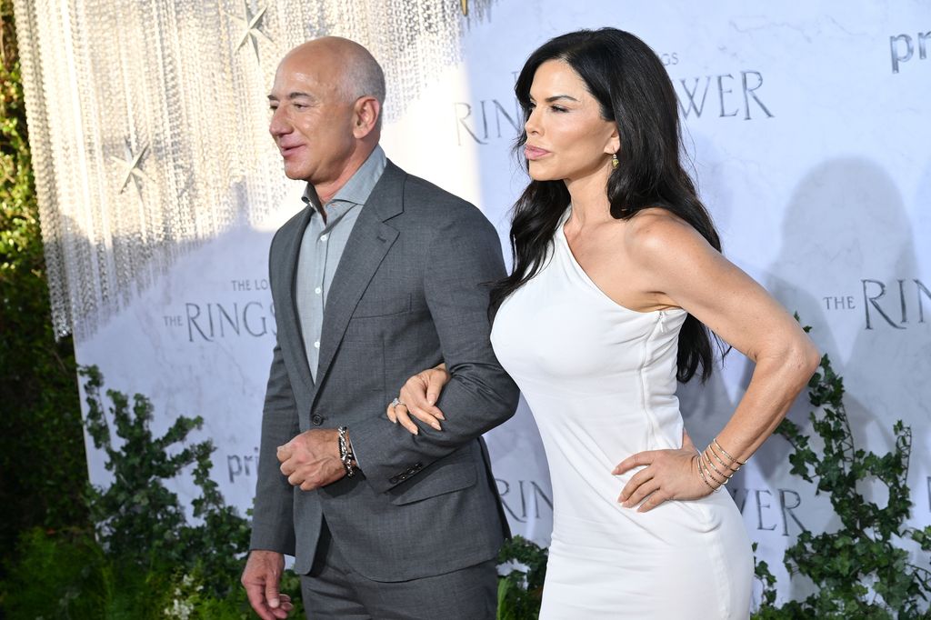 Jeff Bezos and Lauren Sanchez arrive at the Los Angeles premiere of the Prime Video series "Lord of the Rings: The Rings of Power" held at The Culver Studios on August 15, 2022 in Los Angeles, California
