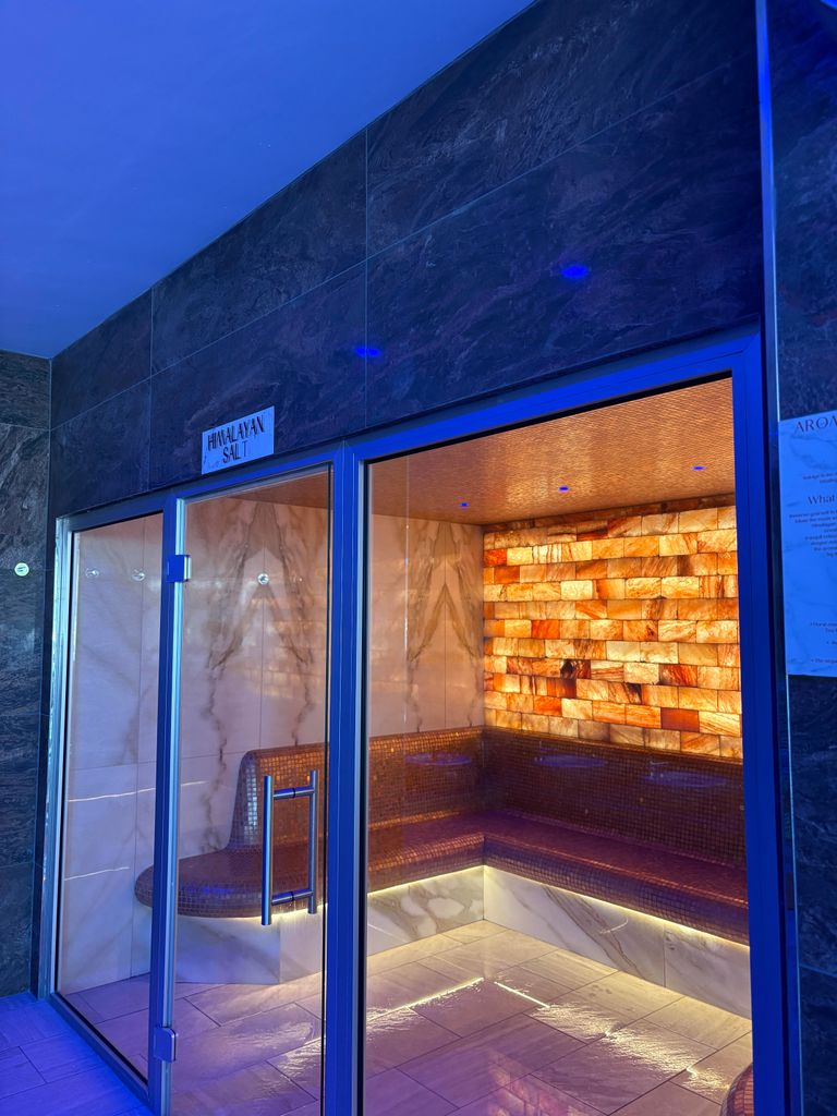 The infra red room in the sauna