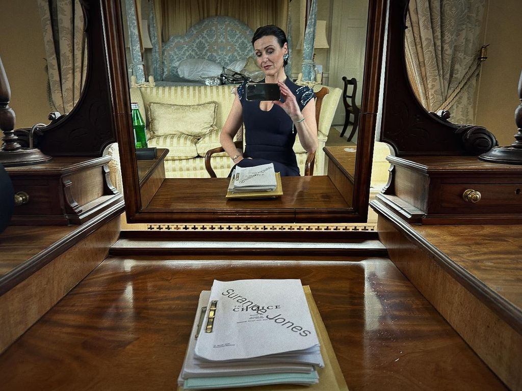 Suranne Jones behind the scenes filming Hostage 