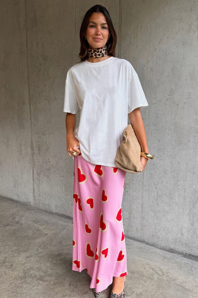 Jupe coeur jamais entièrement habillée