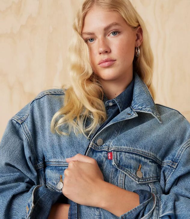 Jaket denim Levi