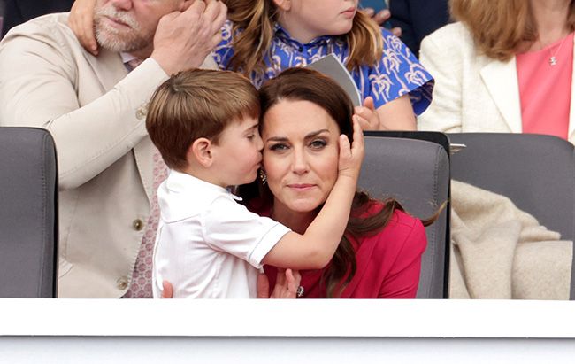 Prince Louis kissing mum Kate Middleton during the Platinum Jubilee Pageant