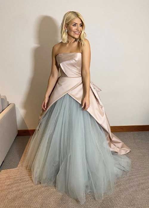 holly willoughby ntas dress