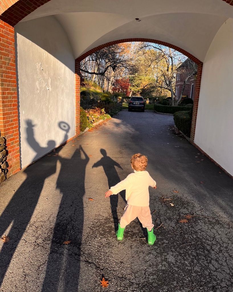 Alejandra and Richard Gere's estate in Connecticut